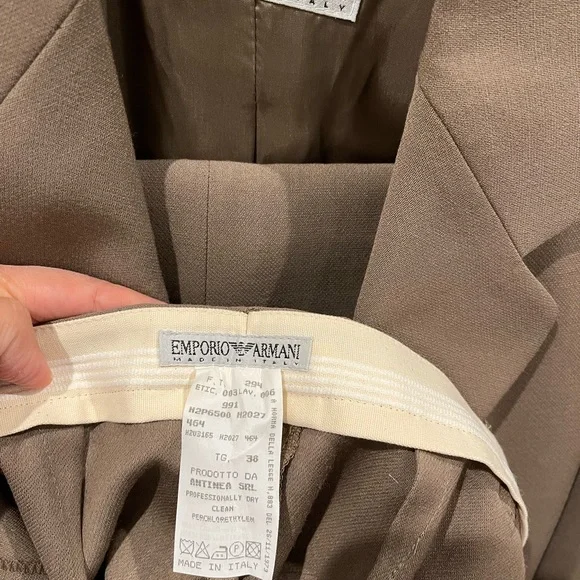 Wool Suite - Picture 4 of 4